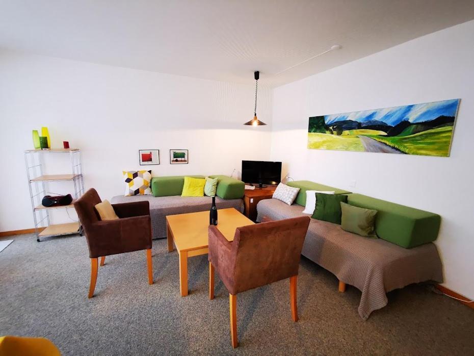 Apartments Haus Quelle Leukerbad Exterior photo